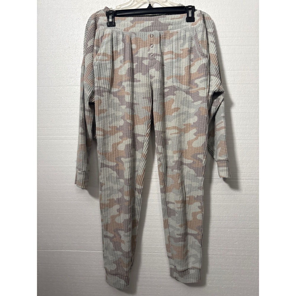 lZ Supply Camo Waffle Knit Lounge Set Cropped Top & Jogger Pants size Small